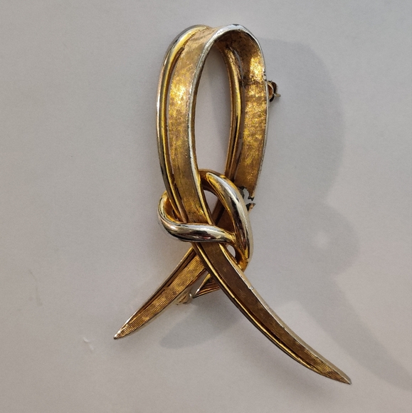 Modernist Marcel Boucher Tie Knot Brooch - Picture 13 of 16